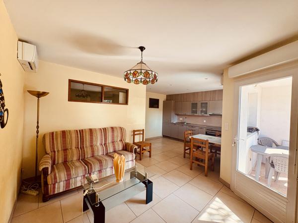 VILLA SITUEE A 400 M DU PORT AU PIED DU SEMAPHORE Sainte-Maxime (83120)