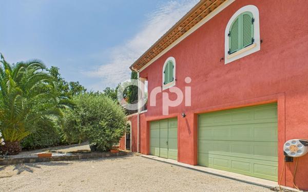 Maison à vendre    5 pièces •  Montauroux