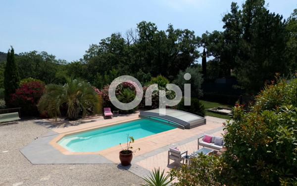 Maison à vendre    5 pièces •  Montauroux