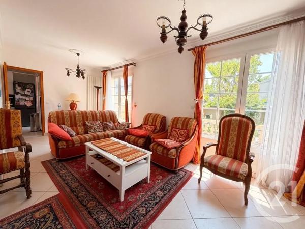 Maison à vendre  5 pièces - 98,53 m 2   ST MAUR DES FOSSES  - 94