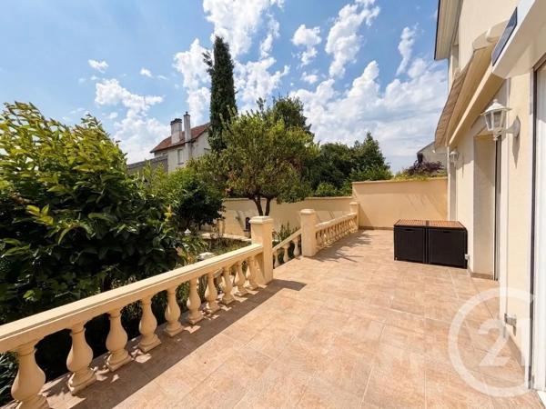 Maison à vendre  5 pièces - 98,53 m 2   ST MAUR DES FOSSES  - 94