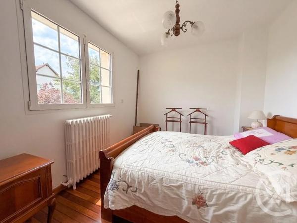 Maison à vendre  5 pièces - 98,53 m 2   ST MAUR DES FOSSES  - 94