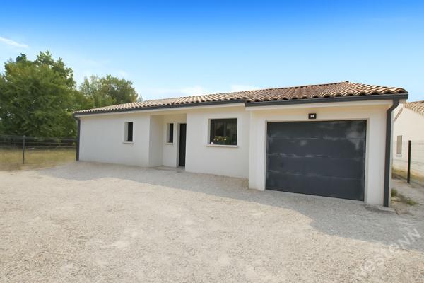Maison contemporaine a vendre a Cours de Pile - Une opportunite a ne pas manquer !
