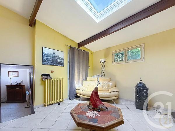Maison à vendre  5 pièces - 96 m 2   LIVRY GARGAN  - 93