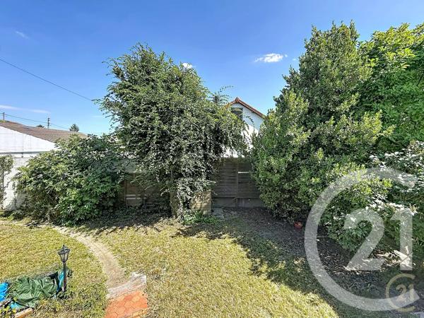 Maison à vendre  5 pièces - 96 m 2   LIVRY GARGAN  - 93