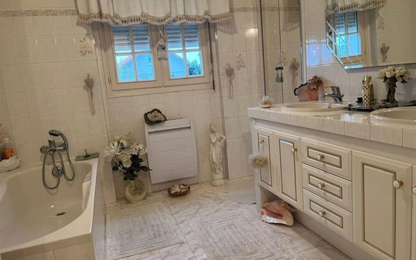 Maison à vendre    4 pièces •  Chennevières-sur-Marne