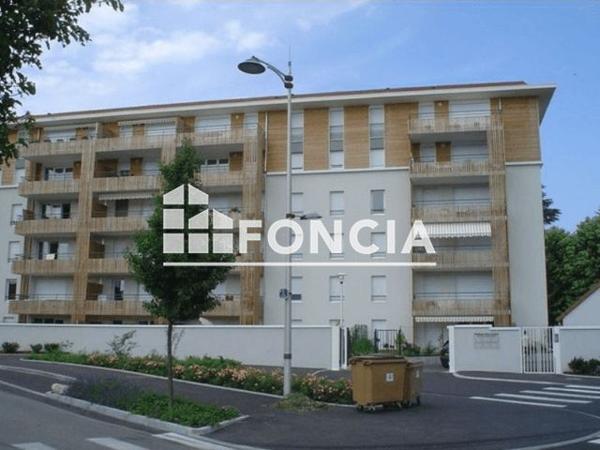 Location Appartement 2 pièces 44.42 m² - 26 RUE DE LA SOIE Bourgoin Jallieu 38300