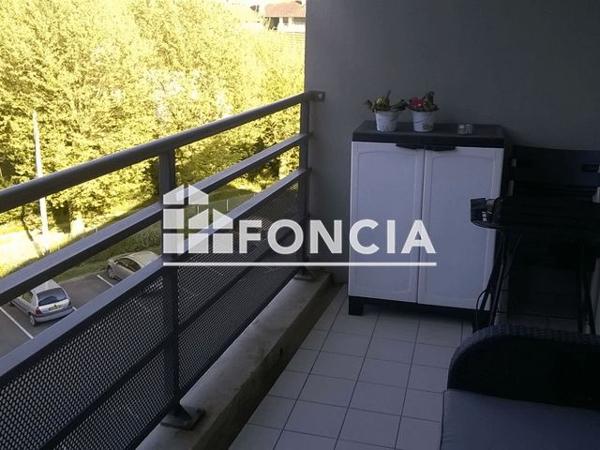 Location Appartement 2 pièces 44.42 m² - 26 RUE DE LA SOIE Bourgoin Jallieu 38300