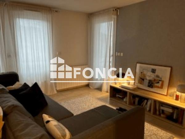 Location Appartement 2 pièces 44.42 m² - 26 RUE DE LA SOIE Bourgoin Jallieu 38300