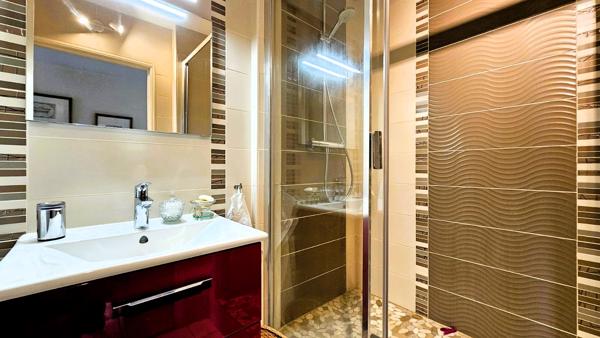 17200 ROYAN Appartement Royan 4 pièce(s) 110 m2