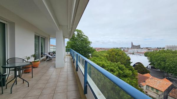 17200 ROYAN Appartement Royan 4 pièce(s) 110 m2
