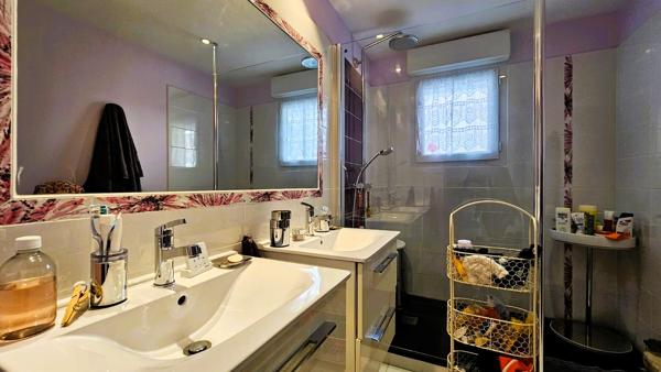 17200 ROYAN Appartement Royan 4 pièce(s) 110 m2