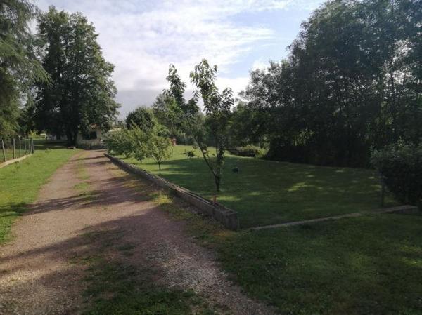 Maison à vendre |  Saint-Pardoux-la-Rivière |  5 pièces | 160 m²