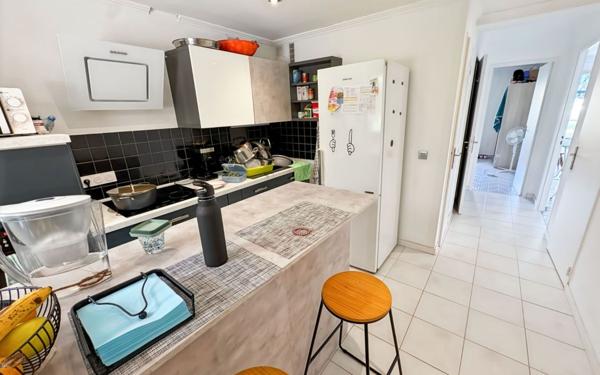 Appartement à vendre    4 pièces • 82 m2 Cannes