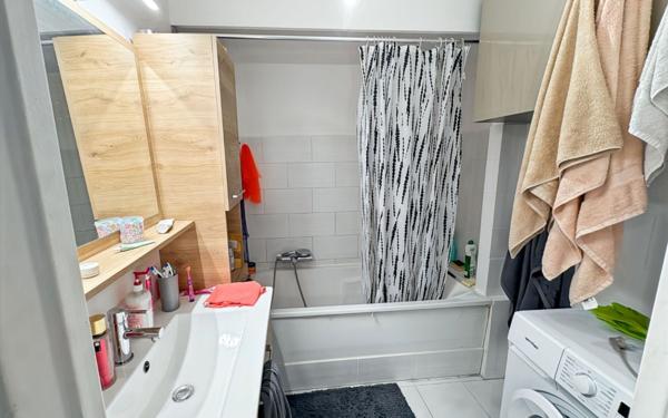 Appartement à vendre    4 pièces • 82 m2 Cannes