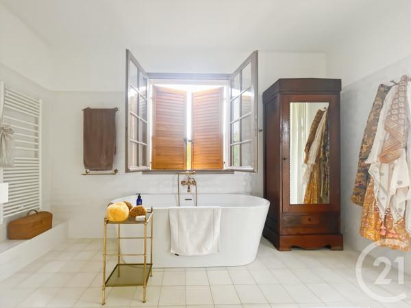 Maison à vendre  7 pièces - 285,47 m2 ST FLORENT - 202