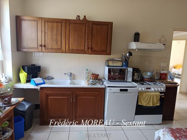 Trés bel ensemble immobilier en centre ville de LALINDE