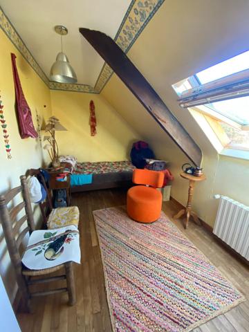 Charmante maison en pierre, 4 chambres, idéal profession libérale QUEVERT