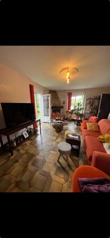 Charmante maison en pierre, 4 chambres, idéal profession libérale QUEVERT