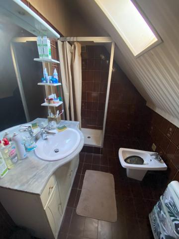 Charmante maison en pierre, 4 chambres, idéal profession libérale QUEVERT