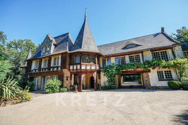 Prestigieuse Propriété de Caractère – Un Joyau à Rénover