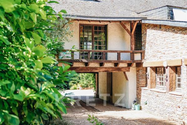 Prestigieuse Propriété de Caractère – Un Joyau à Rénover