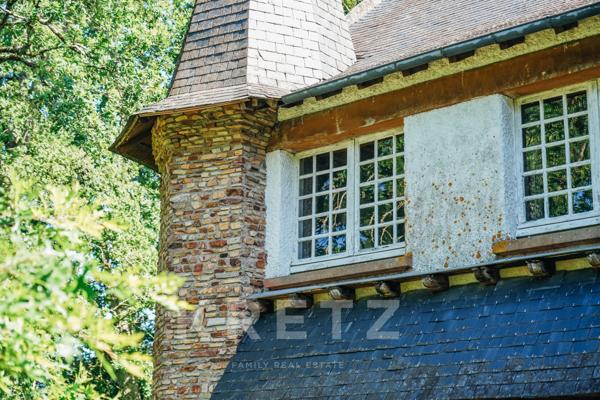 Prestigieuse Propriété de Caractère – Un Joyau à Rénover