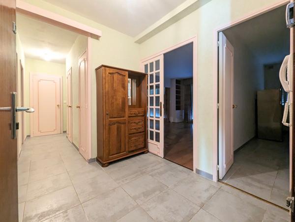 Lons-le-Saunier (39000) Appartement 91 m2, tous les atouts recherchés, emplacement privilégié