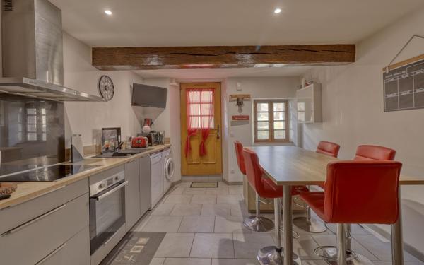 Maison à vendre    4 pièces •  Beaumont-de-Lomagne