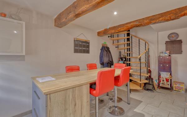 Maison à vendre    4 pièces •  Beaumont-de-Lomagne