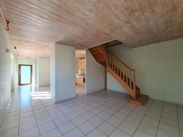 Achat - Maison Montrond-le-Château 25660 9 pièces 196 m 2