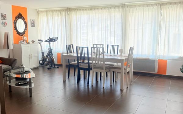 Appartement à vendre    2 pièces • 91,34 m2 Marseille 4