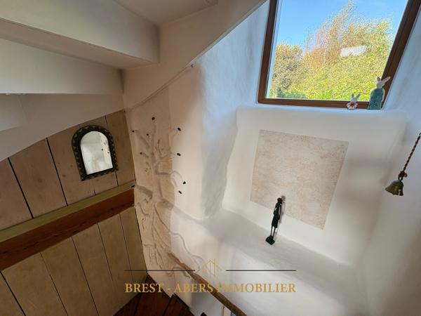 LANNILIS HYPER-CENTRE, EXCLUSIVITE Sylvie Tromelin BREST ABERS IMMOBILIER vous présente cette maison de 135 M2