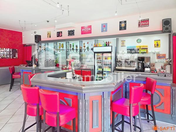 Brasserie moderne 250?m², terrasse, salle de jeux