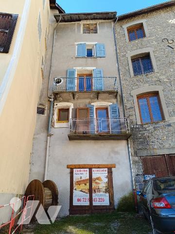 Vente Appartement T2 à Seyne + Grenier à aménager