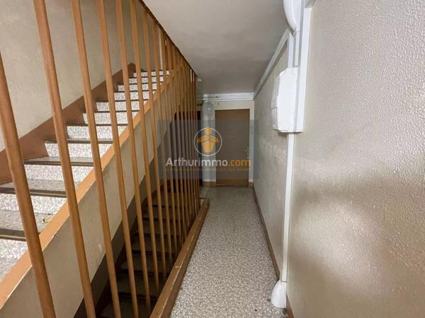 Vente                                                      Appartement
                        
                     4 pièces                                         à Sarcelles