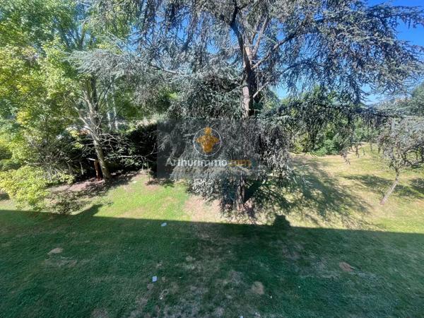 Vente                                                      Appartement
                        
                     4 pièces                                         à Sarcelles
