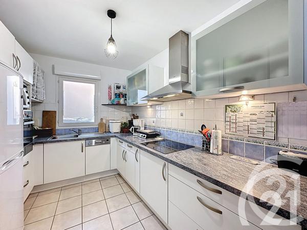 Appartement F2 à vendre  2 pièces - 55,60 m2 CAVAILLON - 84