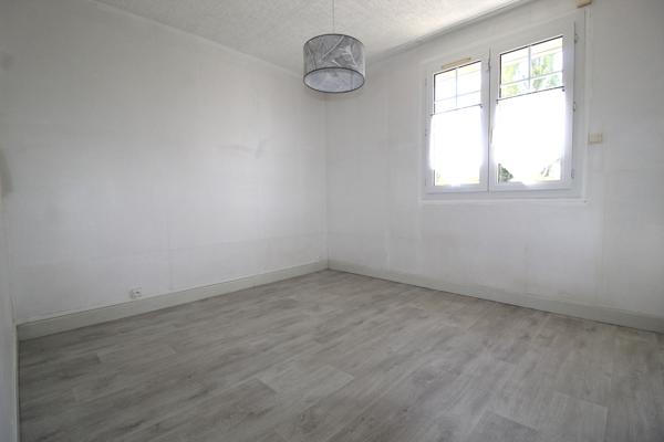 MAISON SUR SOUS-SOL 2 chambres