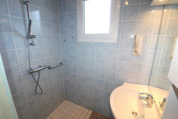 MAISON SUR SOUS-SOL 2 chambres