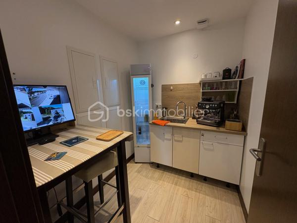 Local d activites de 88,27 m²