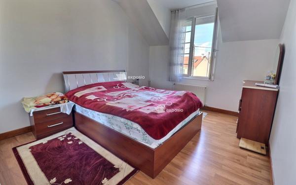 Maison à vendre    8 pièces • 171,31 m2 Le Mée-sur-Seine