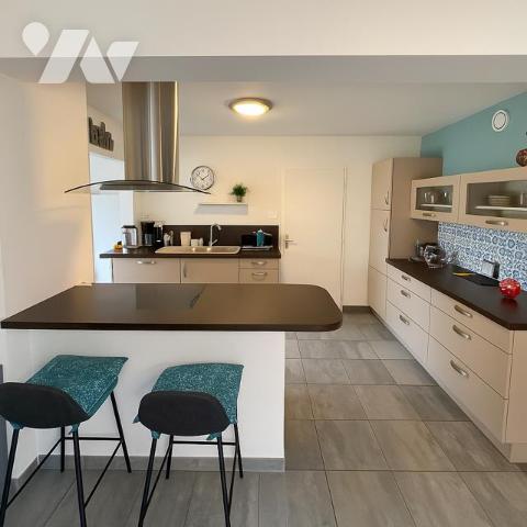 PLOUZANÉ - Maison 4 chambres - 115m²