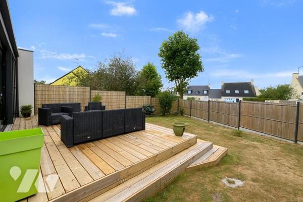 PLOUZANÉ - Maison 4 chambres - 115m²