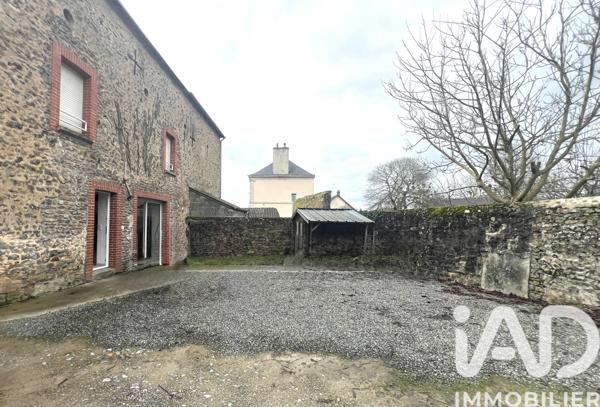 Immeuble à vendre 90 m² Assé-le-Bérenger