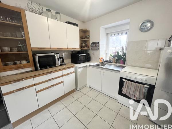 Immeuble à vendre 90 m² Assé-le-Bérenger