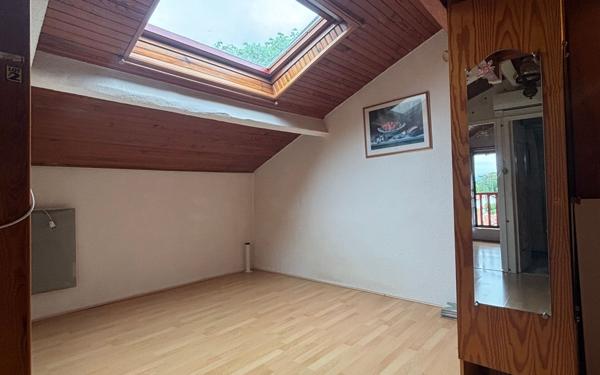 Appartement à vendre    1 pièce • 26,74 m2 Urrugne