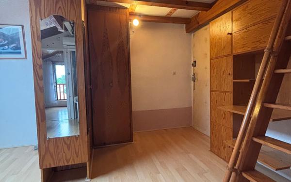 Appartement à vendre    1 pièce • 26,74 m2 Urrugne