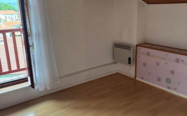 Appartement à vendre    1 pièce • 26,74 m2 Urrugne