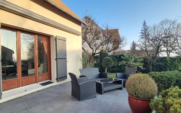 Maison à vendre    7 pièces •  Triel-sur-Seine